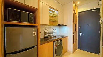 Nice And Homey 1Br At Sudirman Suites Apartment