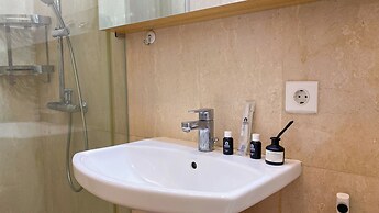 Nice And Homey 1Br At Sudirman Suites Apartment