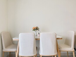 Good Place And Elegant 3Br Meikarta Apartment