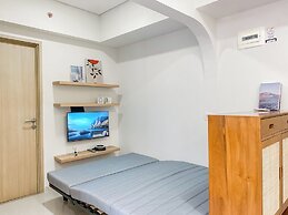 Well Furnished And Comfort 2Br Meikarta Apartment