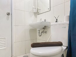 Comfy And Well Furnished 2Br Springlake Summarecon Bekasi Apartment