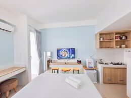 Comfy And Homey Studio At Vivo Apartment