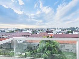 Comfy And Homey Studio At Vivo Apartment