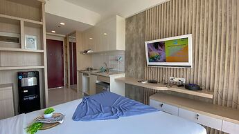 Homey And Clean Studio At Sky House Alam Sutera Apartment