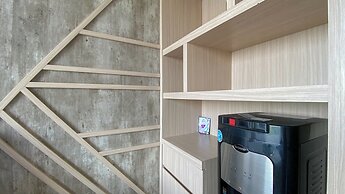 Homey And Clean Studio At Sky House Alam Sutera Apartment
