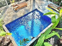 Casa Amable by Ronny's place - Manuel Antonio