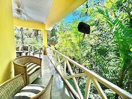 Casa Amable by Ronny's place - Manuel Antonio