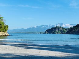 Casa Amable by Ronny's place - Manuel Antonio