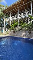 Casa Amable by Ronny's place - Manuel Antonio