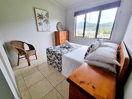 Natura Nikao Beach Villa