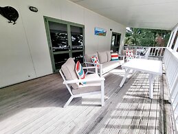 Natura Nikao Beach Villa