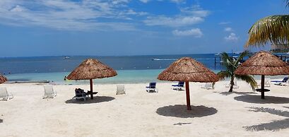 Oceanfront Condo at Unique Location