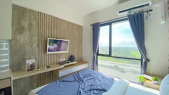 Warm And Homey Studio At Sky House Alam Sutera Apartment