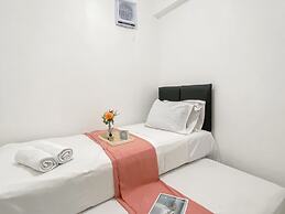 Good Place And Homey 2Br Bassura City Apartment Near Mall