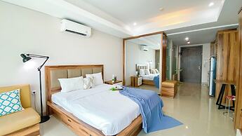 Big And Comfy Studio At Kemang Village Apartment