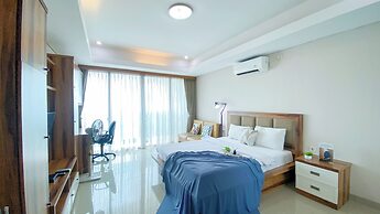 Big And Comfy Studio At Kemang Village Apartment