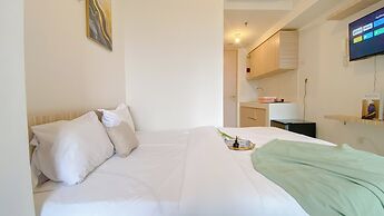 Warm And Simply Look Studio Apartment Tokyo Riverside Pik 2