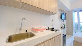 Warm And Simply Look Studio Apartment Tokyo Riverside Pik 2