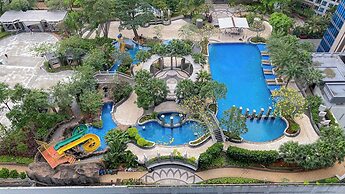 Comfort Living 2Br Apartment At Casa Grande Residence