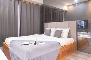 Spacious And Comfy 3Br At M-Town Signature Apartment