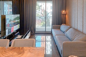 Spacious And Comfy 3Br At M-Town Signature Apartment
