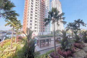 Spacious And Comfy 3Br At M-Town Signature Apartment