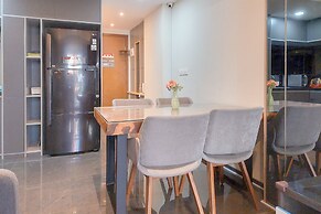 Spacious And Comfy 3Br At M-Town Signature Apartment