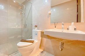 Elegant And Nice 2Br At Menteng Park Apartment