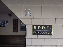 Siltcoos Station Retreats