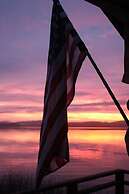 Siltcoos Station Retreats