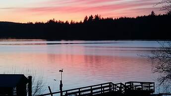 Siltcoos Station Retreats