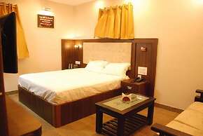 Le Emerald Residency