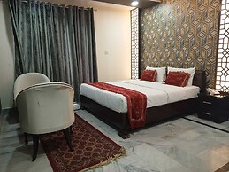 Babar Khan Hotel