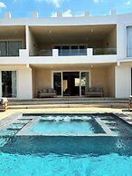 Private Pool Villa Kokos