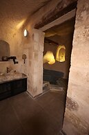 Potamia Cave Suites