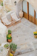 Potamia Cave Suites