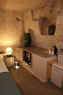 Potamia Cave Suites