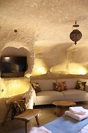 Potamia Cave Suites