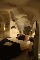 Potamia Cave Suites