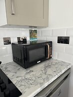 Purbeck Inn Apartment in Bournemouth Town Centre