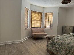 Purbeck Inn Apartment in Bournemouth Town Centre