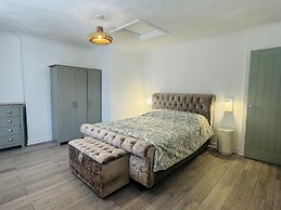 Purbeck Inn Apartment in Bournemouth Town Centre