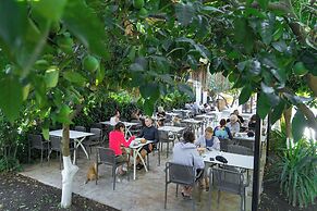 Perast Garden Hotel