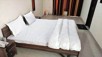 Goroomgo Hotel Gopi Dham Ashram Haridwar