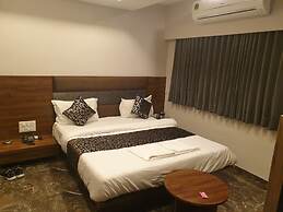 Hotel Lake Palace Ahmedabad