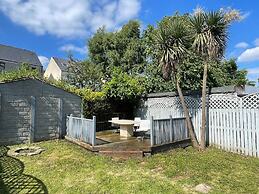 Charming 4-bed House in Sheffield