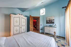 The Antique Villa Seaside