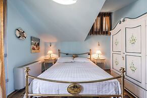 The Antique Villa Seaside