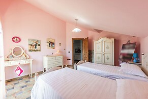 The Antique Villa Seaside