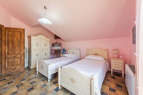 The Antique Villa Seaside